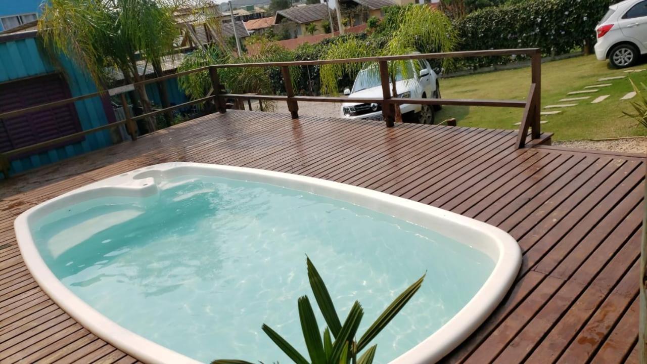 Hindu Box Containers E Cabanas Praia do Rosa Dış mekan fotoğraf