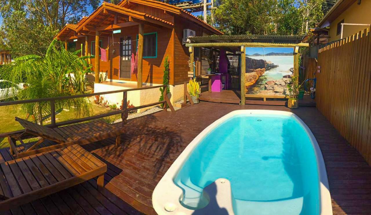 Hindu Box Containers E Cabanas Praia do Rosa Dış mekan fotoğraf