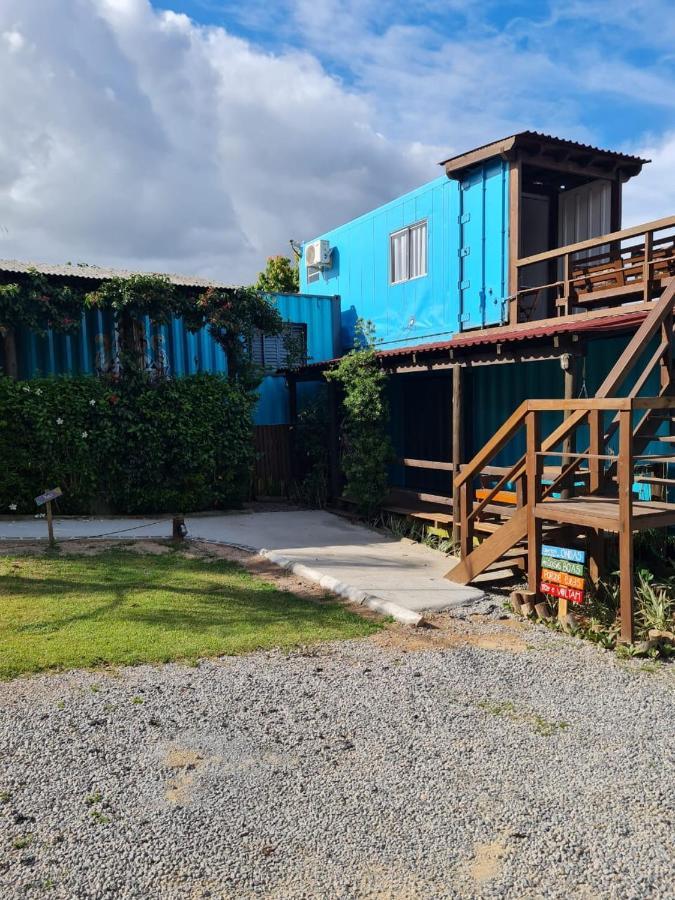 Hindu Box Containers E Cabanas Praia do Rosa Dış mekan fotoğraf