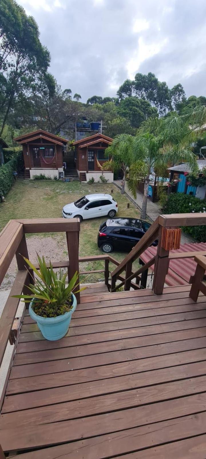Hindu Box Containers E Cabanas Praia do Rosa Dış mekan fotoğraf